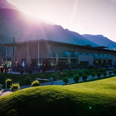 The Lodge Sporthotel - Golfclub Eppan-3