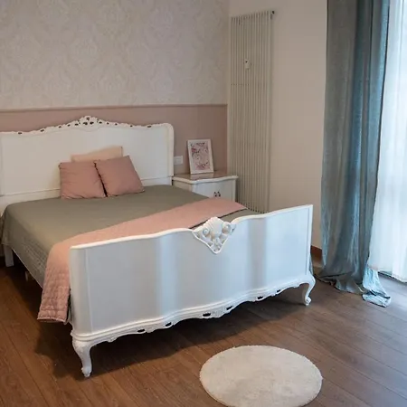 Conte Durini Apartments & Rooms-3