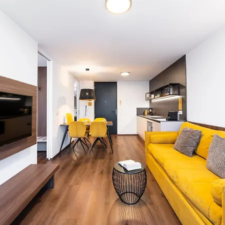 Gerharts Premium City Living - Center Of Brixen With Free Parking And Brixencard-3
