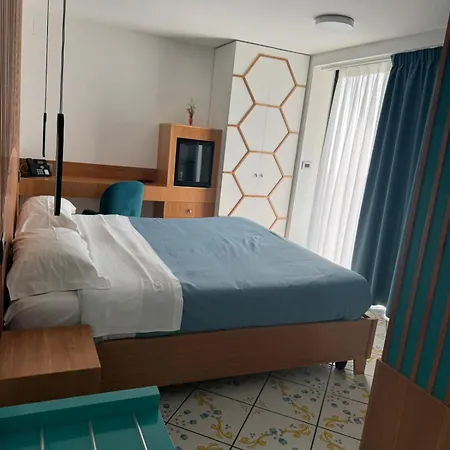 Hotel Ancora-2