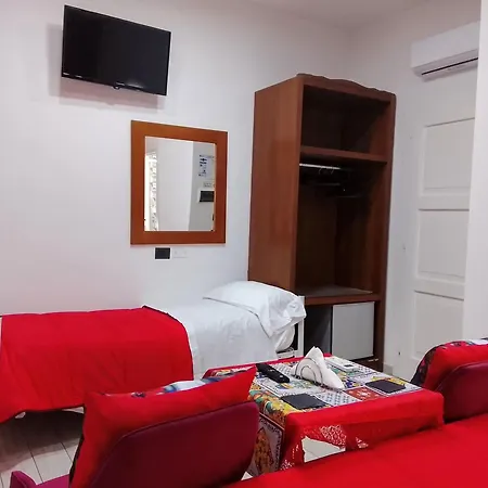 Domus Michaeli B&B Pompei perfetto per famiglie e gruppi Camere confortevoli vicino agli Scavi e al centro-2