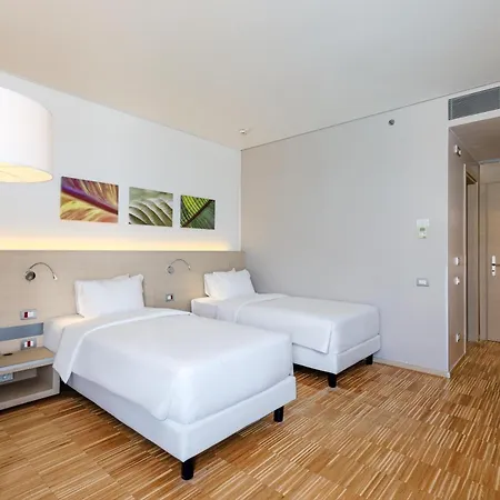 Hilton Garden Inn Venice Mestre-3