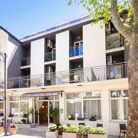 Hotel Villa Tina Easy Stay Room Only-3