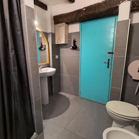 Hostel Il Nosadillo - Bologna-3