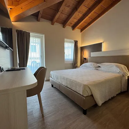Hotel Roma-2