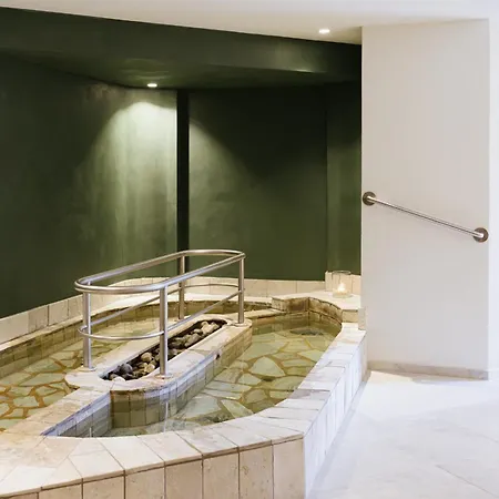 Hotel La Perla: The Leading Hotels Of The World-3
