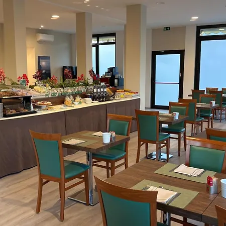 Hotel Bel Sito Peschiera-2