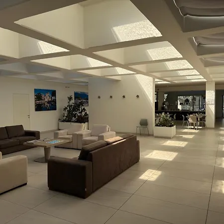 Hotel Residence Holiday-3