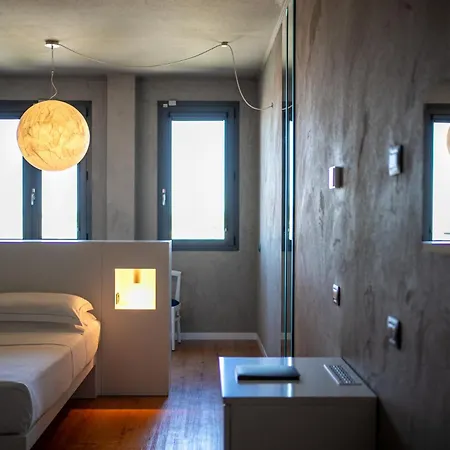 Point Hotel-2