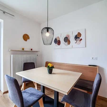 Haus Hohenrain Ferienwohnung 2-2