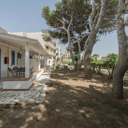 Blu Vacanze Apartments-3