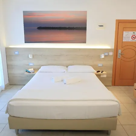 Art Hotel La Perla-3
