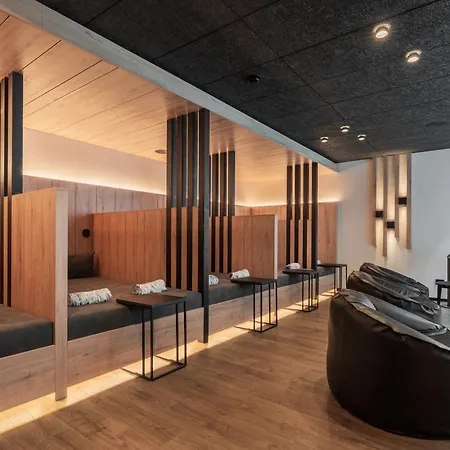 Hotel Madonnina Resort And Wellness-3