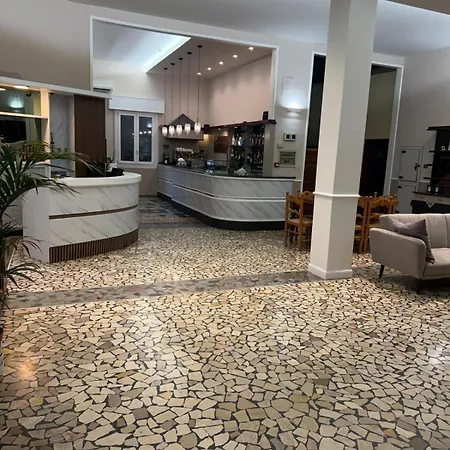Hotel Adriatico-2