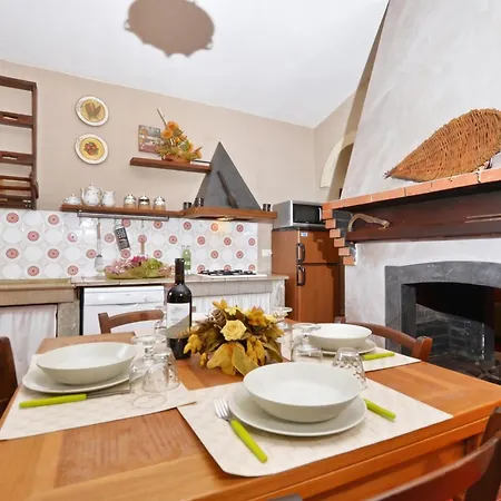 Casale Vittoria - Happy Rentals-3