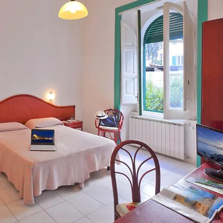 Hotel Vittoria-2