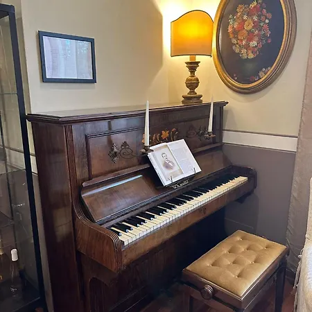 Villa Romantica-2