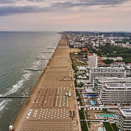 Falkensteiner Hotel&Spa Jesolo-2