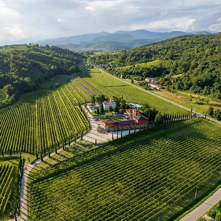 Il Roncal Wine Resort - For Wine Lovers Only-3