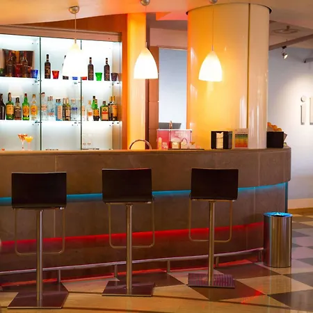 Hotel Ibis Firenze Nord Aeroporto-3