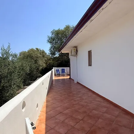 Vignanotica Beach Apartments-3