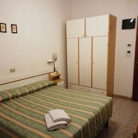 Hotel Moresco Riccione - Piscina Beach Village-3