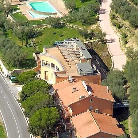 Hotel Il Castellaccio-3