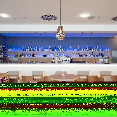 Moevenpick Hotel Bari-2