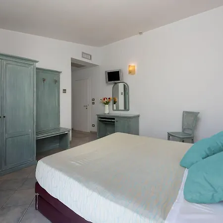 Hotel Riviera-3