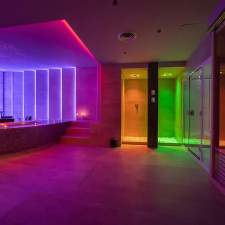 Hotel Centrale Spa & Relax-3