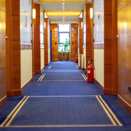 Pacific Hotel Fortino-3