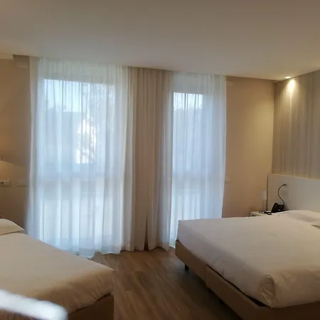 Novo Hotel Rossi-3