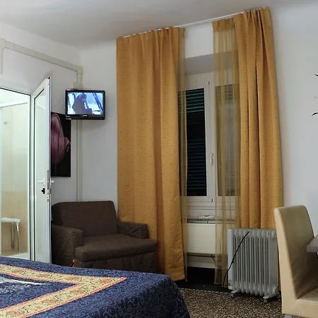 Hotel Agnello D'Oro Genova-3