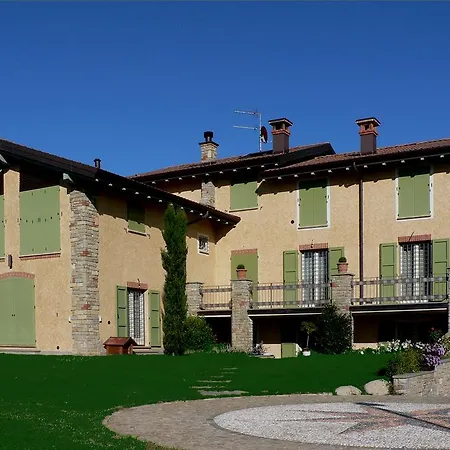 A Casa Lombardo-3
