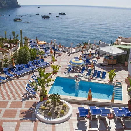 Hotel Riva del Sole-2