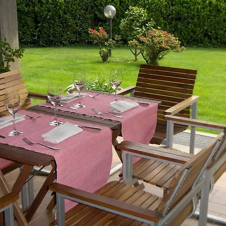 Cravero Rooms-2