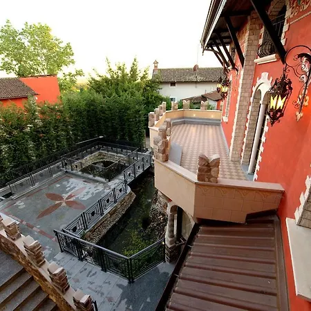 Albergo Ristorante Al Castello Di Monte-3