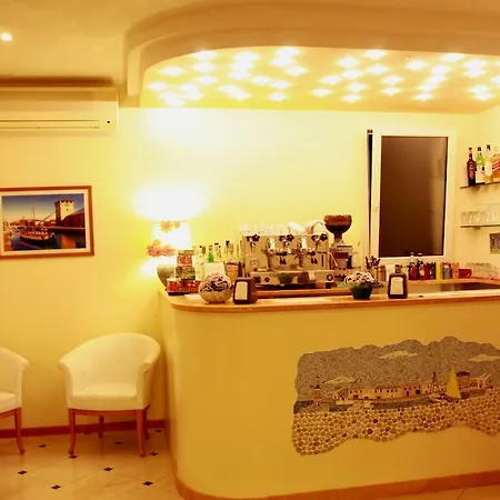 Hotel Monica-3