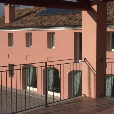 Arneroni-2