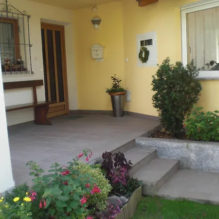 Haus Poeder-3