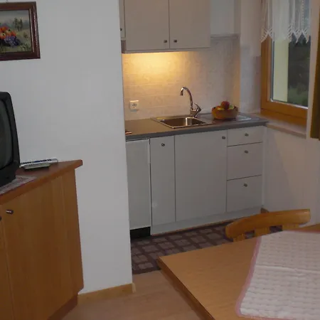 Haus Poeder-2