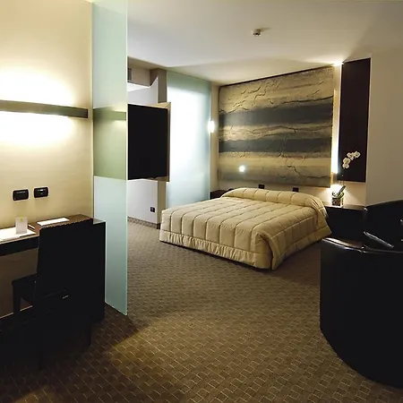 Bes Hotel Cremona Soncino-2