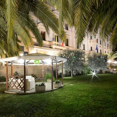 Grand Hotel Vittoria-2