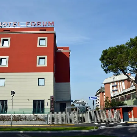 Hotel Forum-3