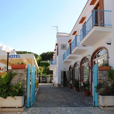 Hotel Mastropeppe-3