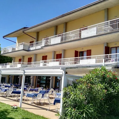 Hotel La Romantica-2