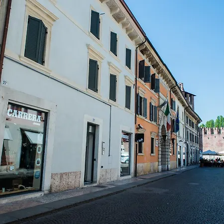 Carrera Home Appartamenti Verona - Bike Hotel-2