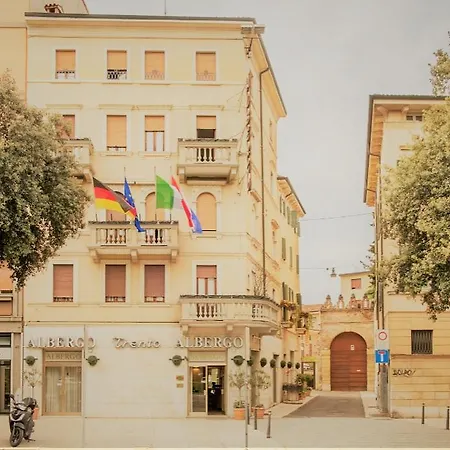 Albergo Trento-2