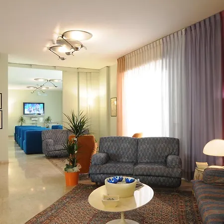 Hotel Alexandra-2