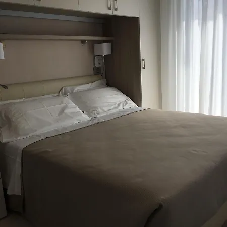 Hotel Novella-2